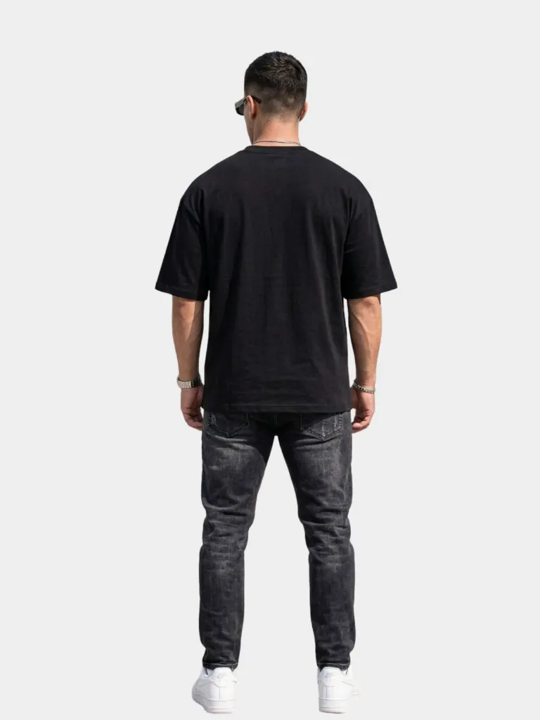 men-black-oversized-t-shirt.webp